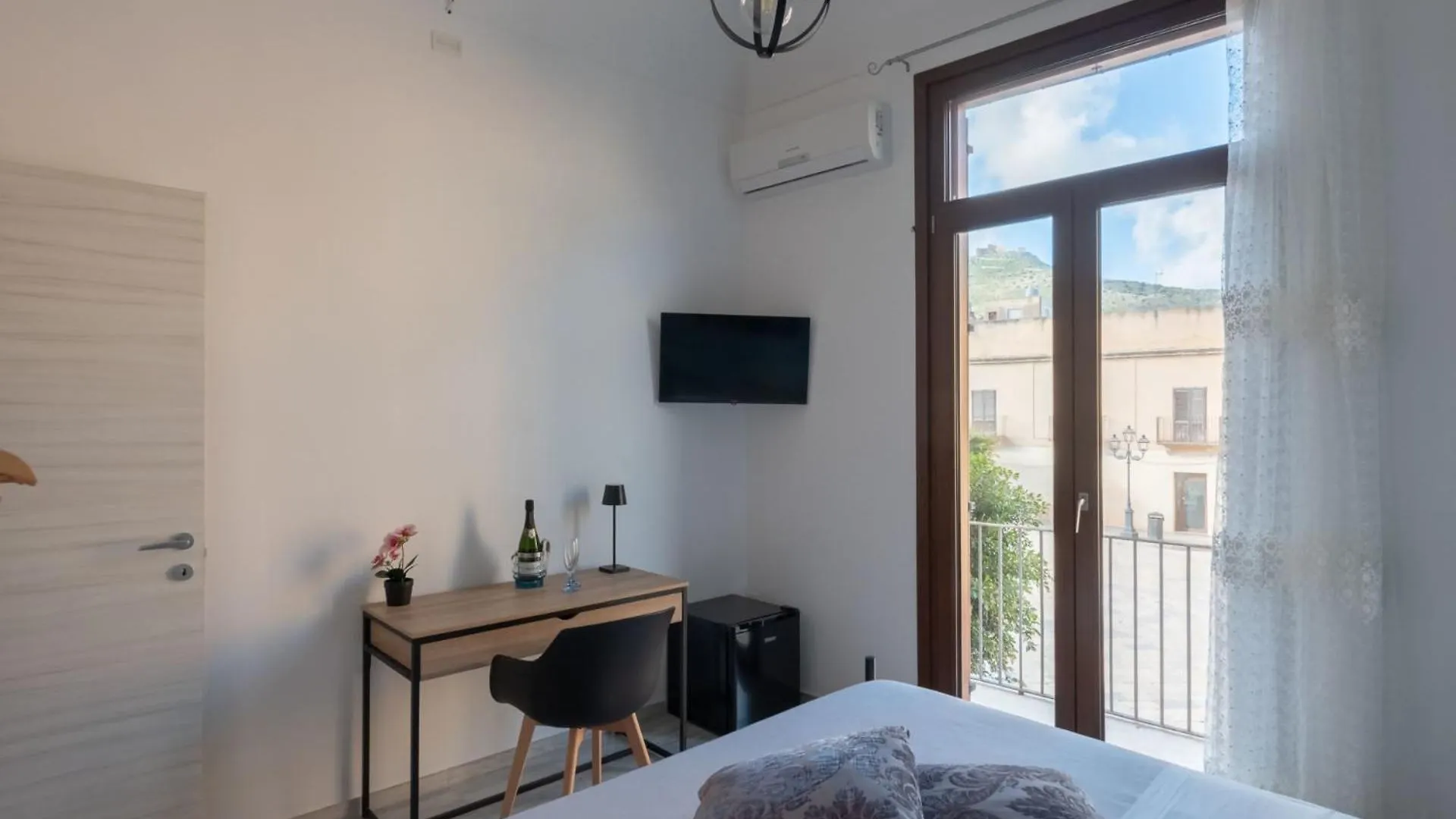 L Agora Di Favignana Hotel